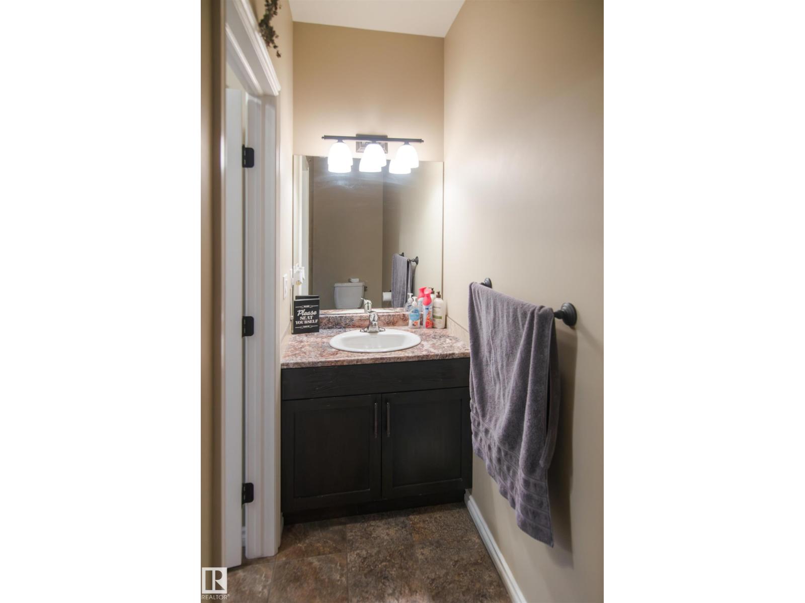 3731 44 AV — photo 14