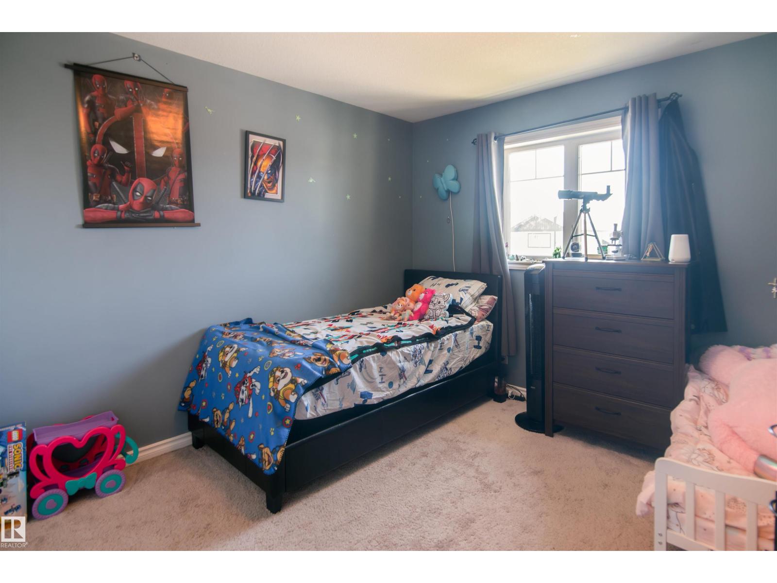 3731 44 AV — photo 19