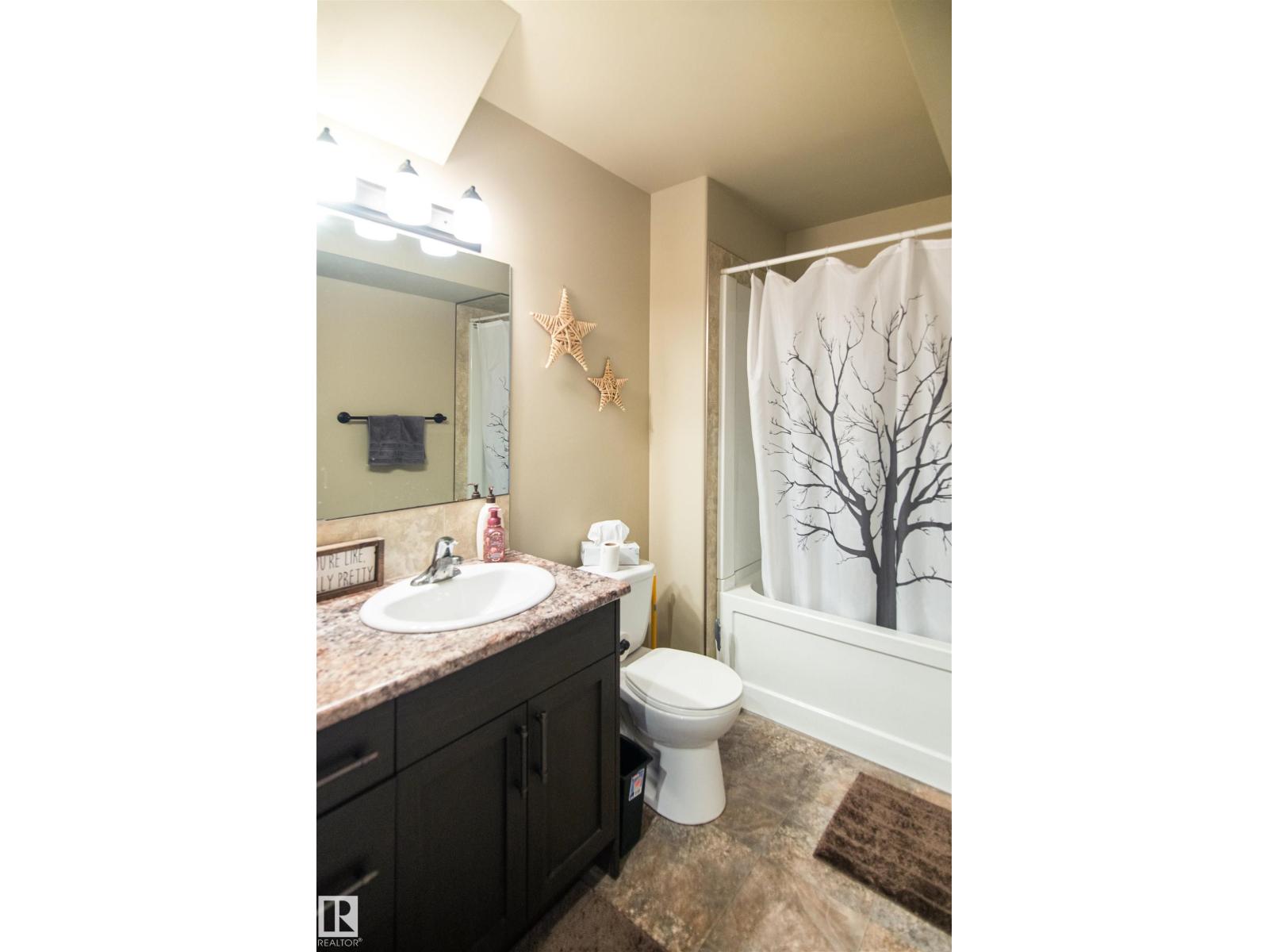 3731 44 AV — photo 23