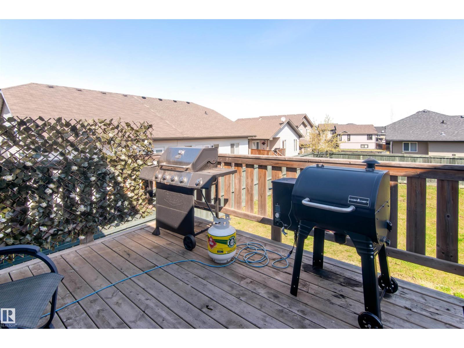 3731 44 AV — photo 24