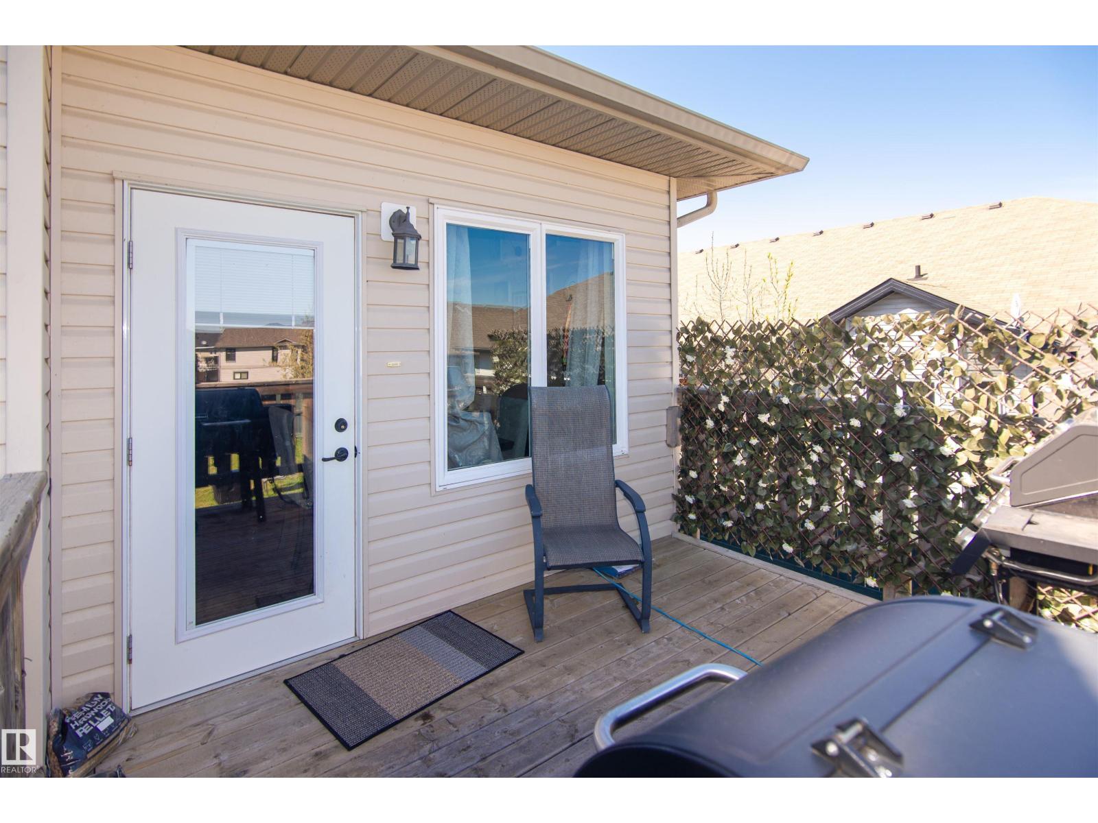 3731 44 AV — photo 26