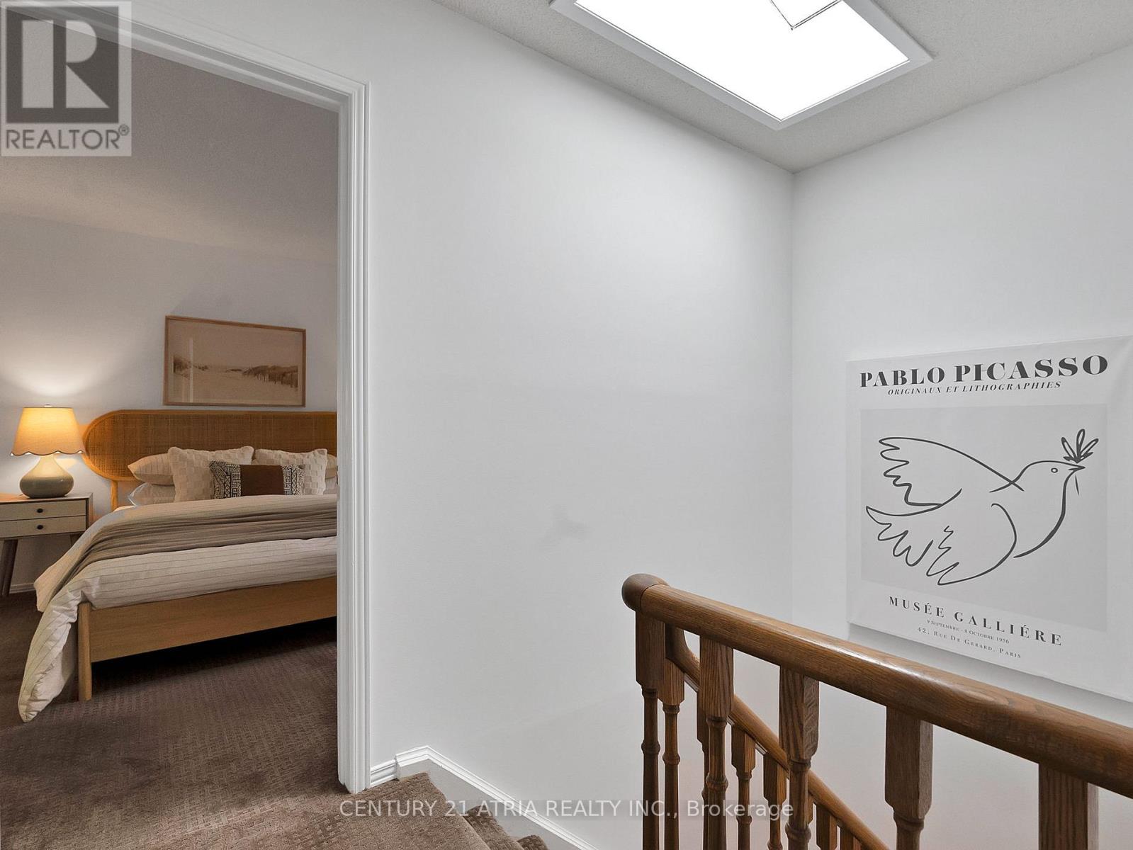 21 LONGBOW SQUARE - 18
