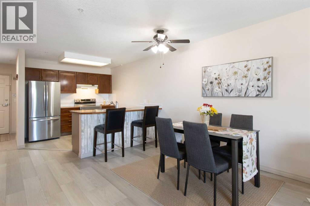 #210 3 Parklane Way - 5