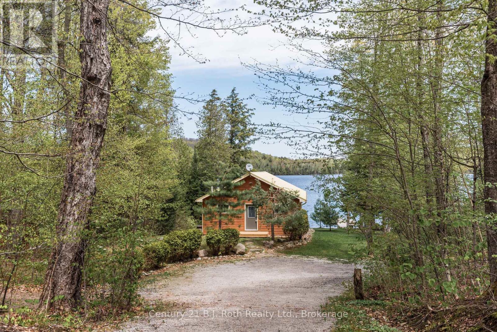 1337 HUDSON LAKE DRIVE - 41