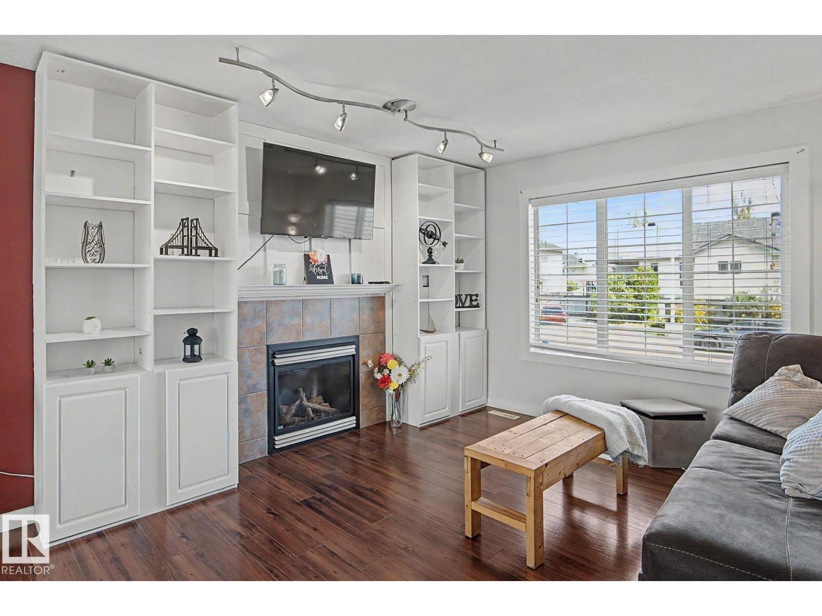 7565 165A AV NW - 15