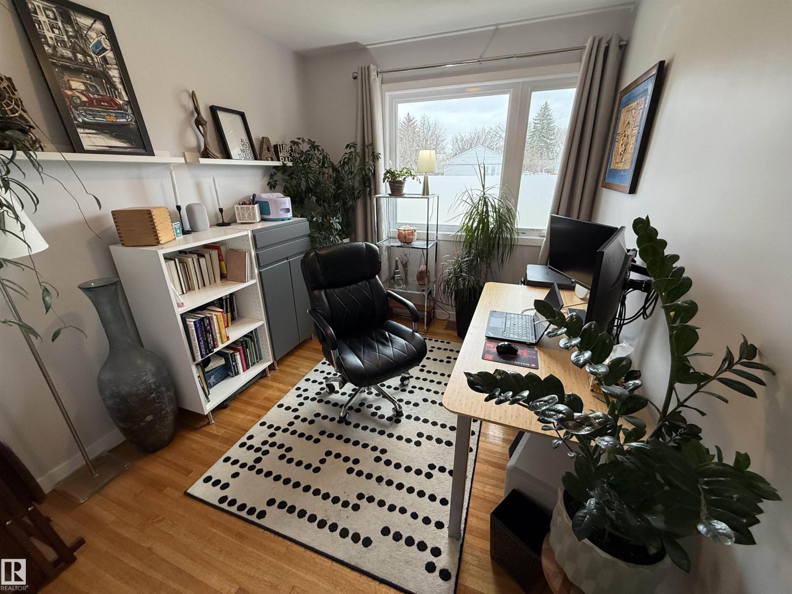 11948 132 ST NW - 15