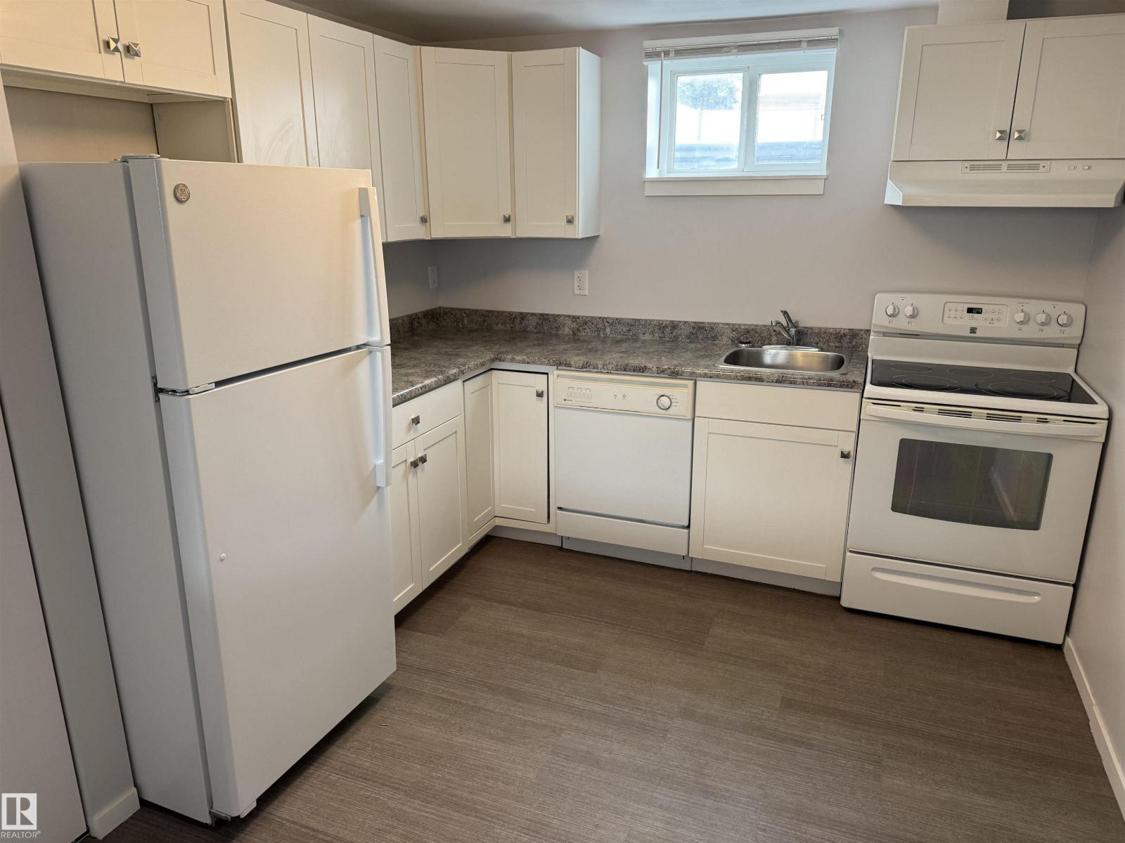 11948 132 ST NW - 19