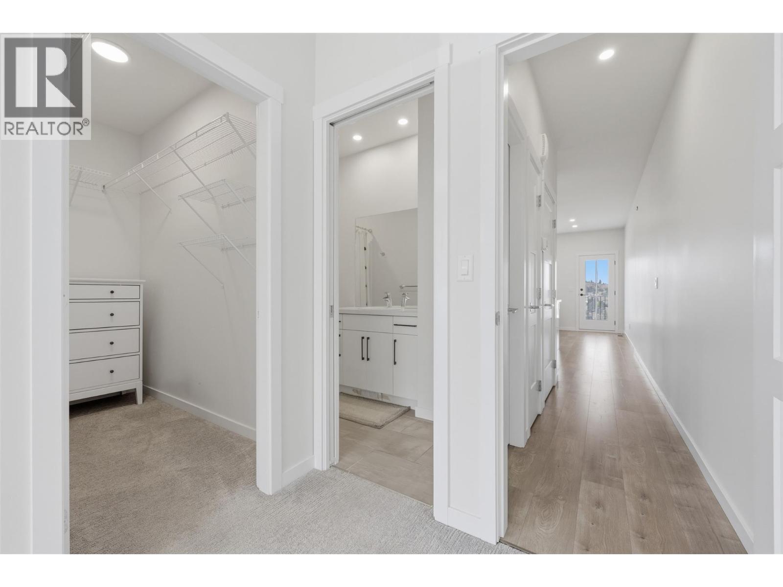#123 1701 FOXTAIL Drive - 17