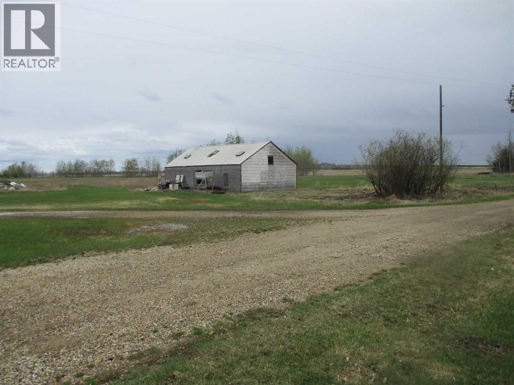 935004 Rge Rd 232 - 24