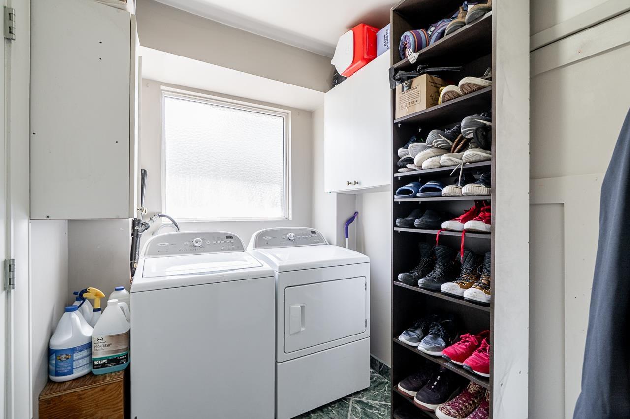 15410 VICTORIA AVENUE, White Rock