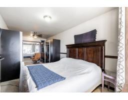 15410 Victoria Avenue, White Rock, BC V4B1H3 Photo 16