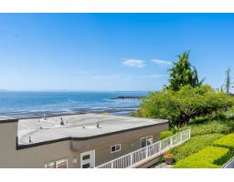15410 Victoria Avenue, White Rock, BC V4B1H3 Photo 28