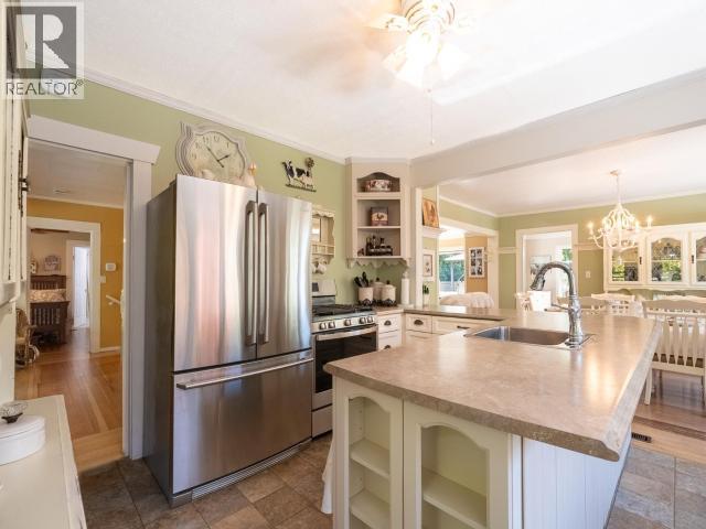 4215 WESTVIEW AVE - 28