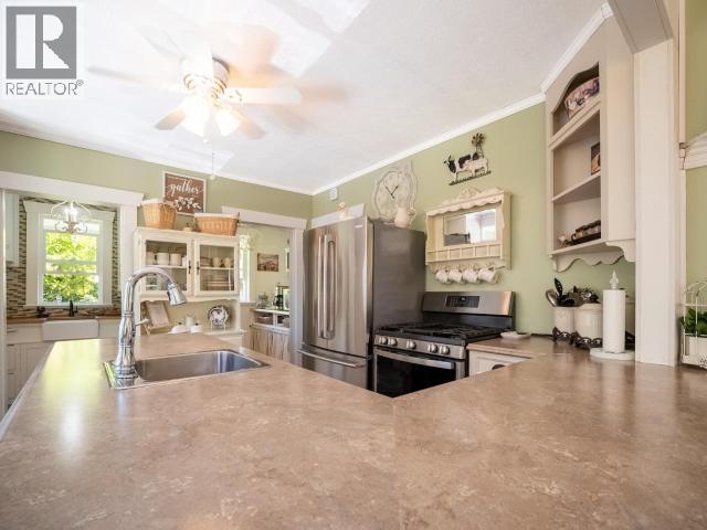 4215 WESTVIEW AVE - 27