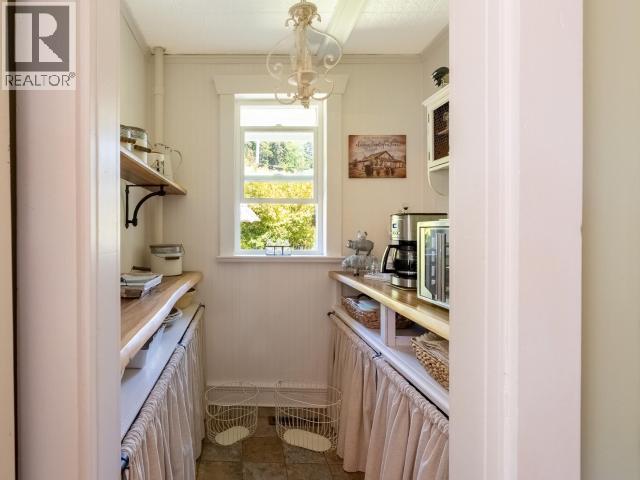 4215 WESTVIEW AVE - 36