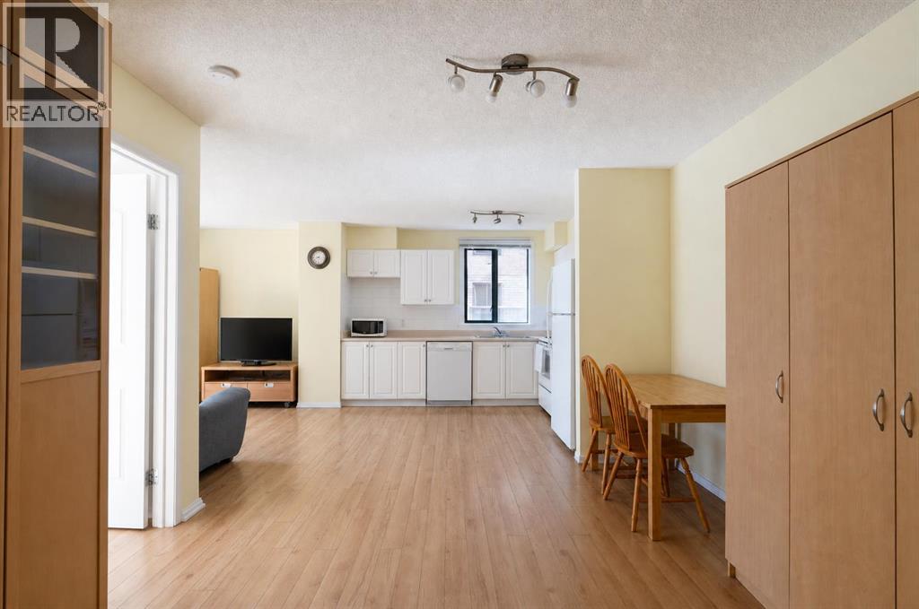 #318 1111 6 Avenue SW - Image 2