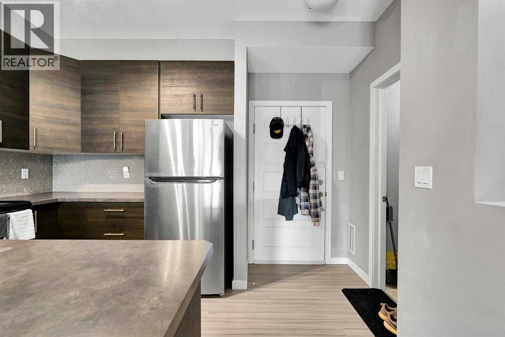 207 Sunset Drive, Cochrane