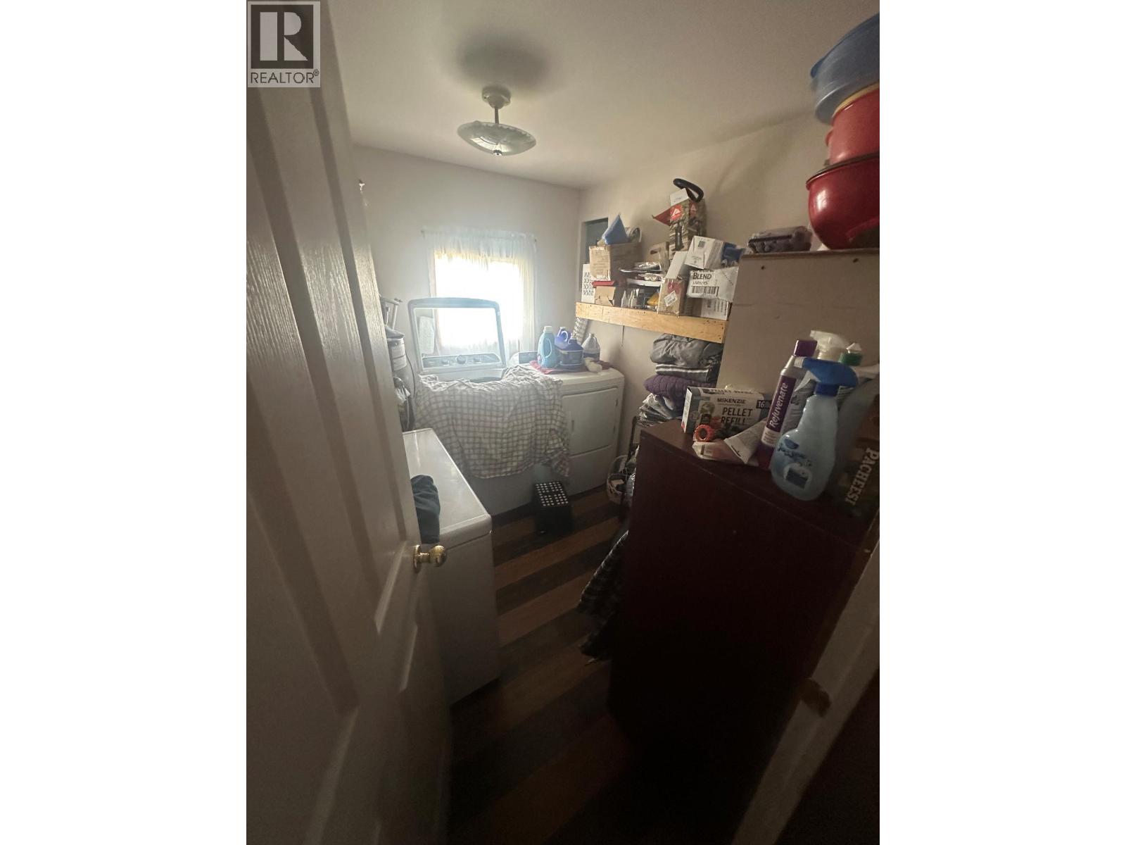 5229 44 Street SE - 7