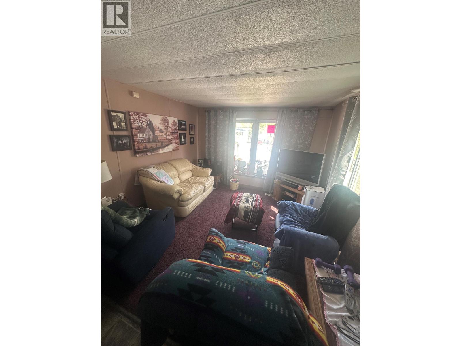5229 44 Street SE - 4