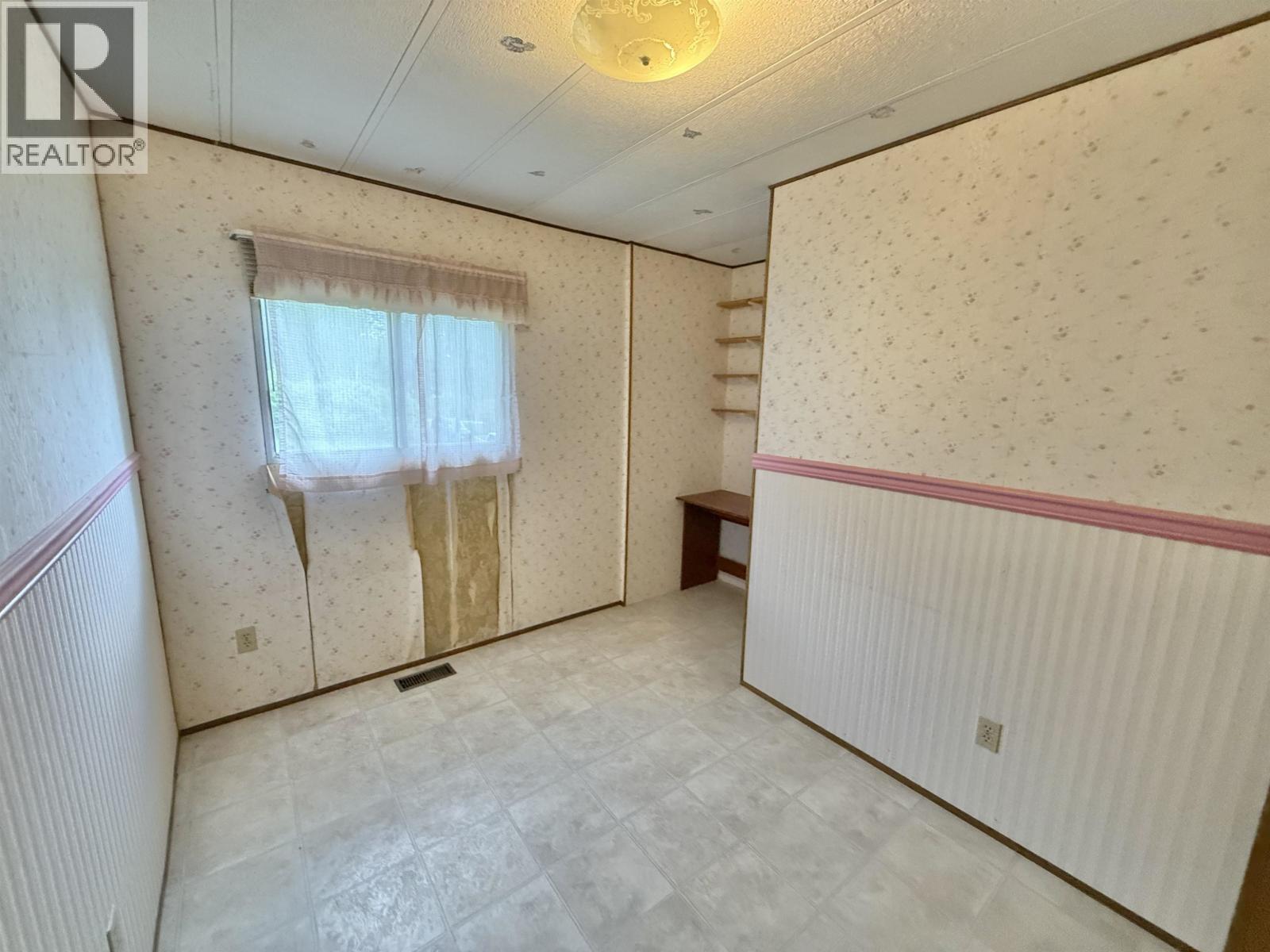 3813 LOLOFF CRESCENT - 17