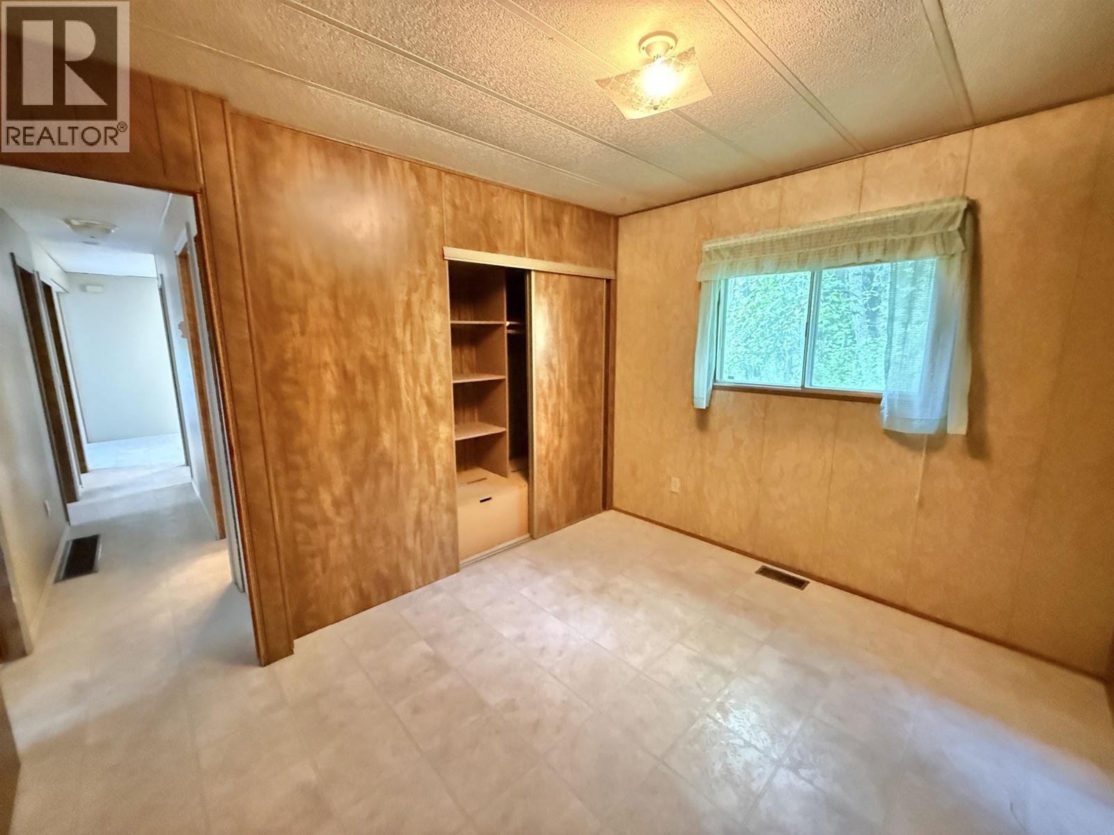 3813 LOLOFF CRESCENT - 21
