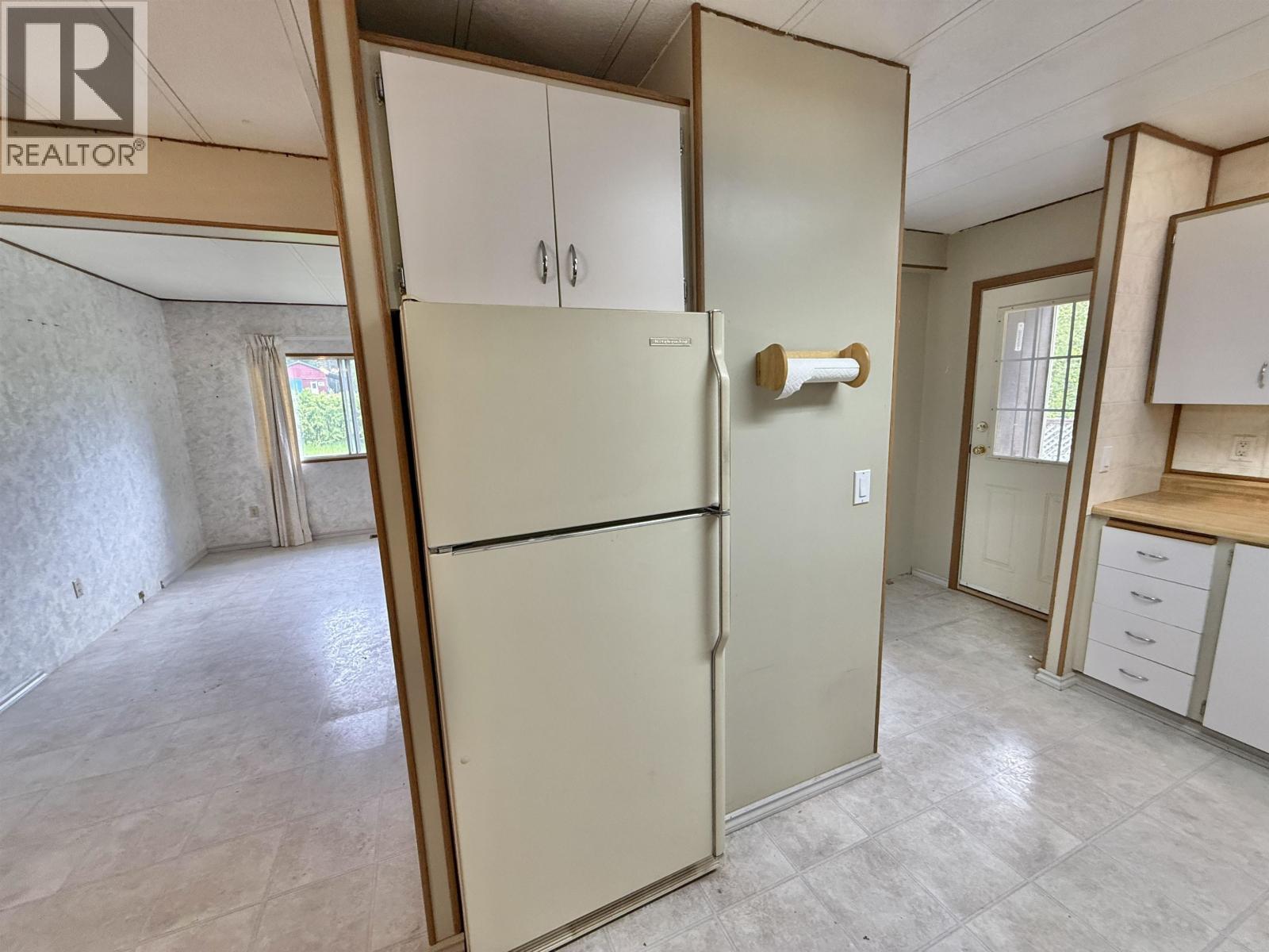 3813 LOLOFF CRESCENT - 9