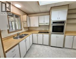Laundry room - 3813 Loloff Crescent, Quesnel, BC V2J6E3 Photo 8