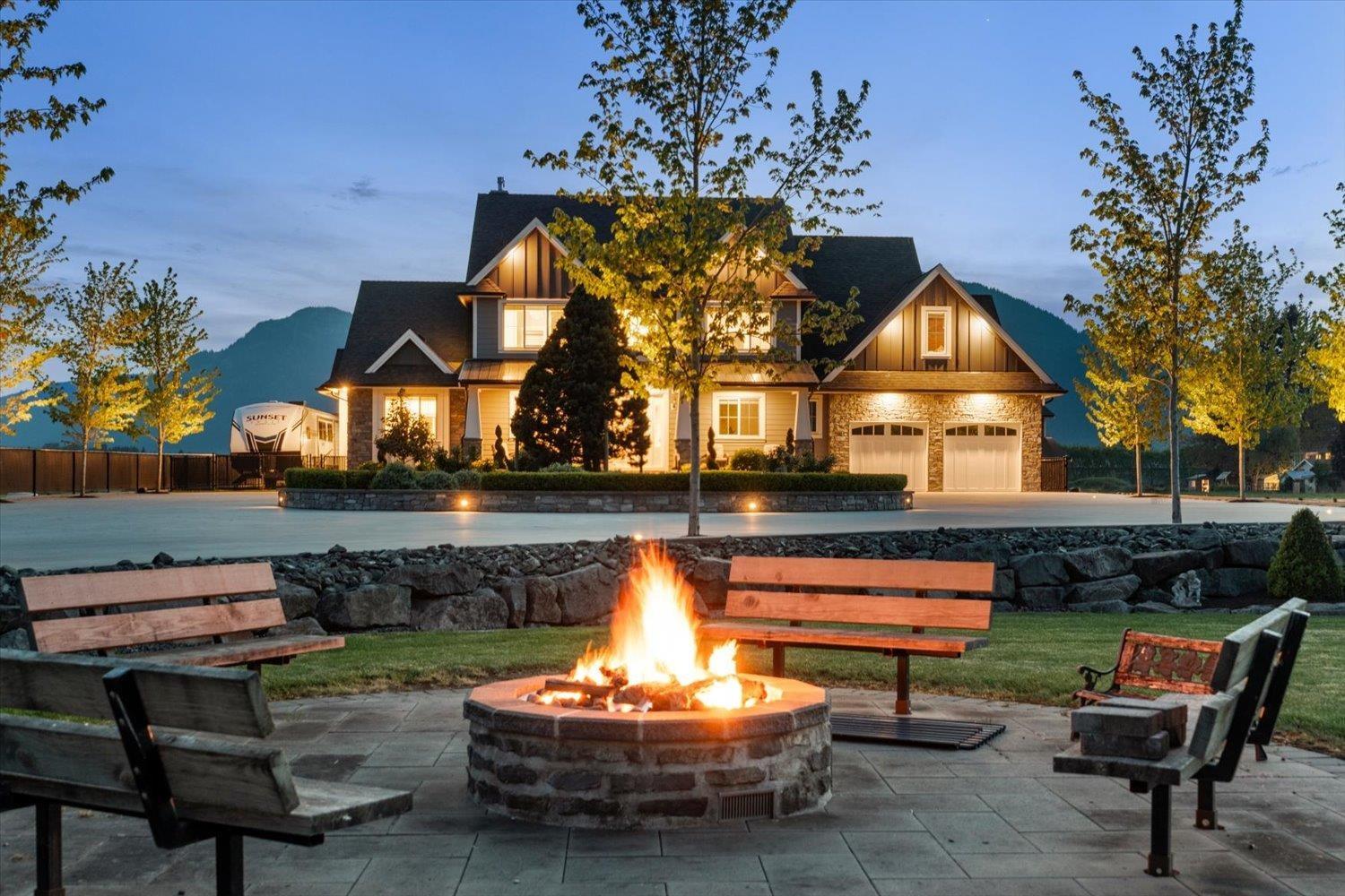 6257 SUMAS PRAIRIE Road - photo 2