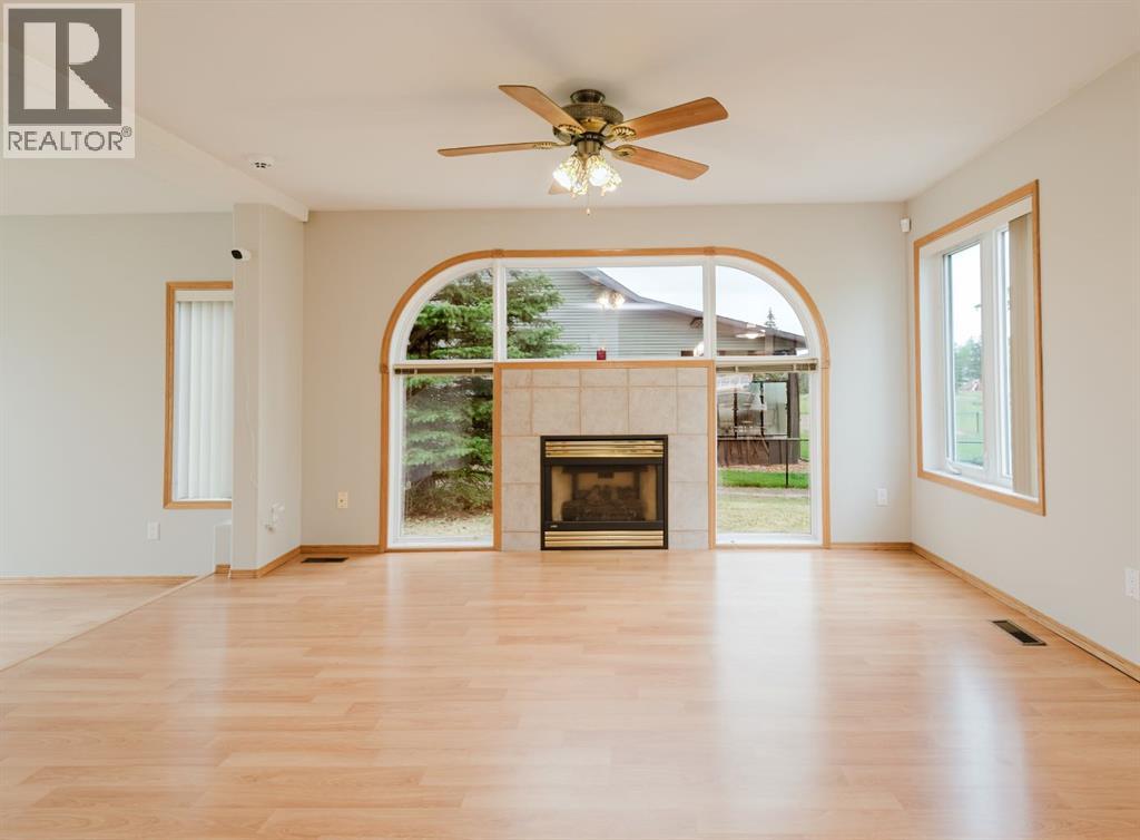 9316 Wedgewood Drive S - 11