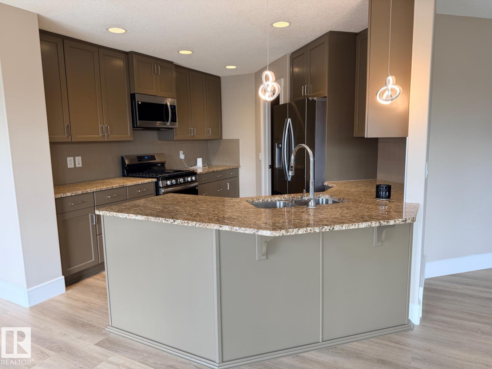 648 178 ST SW - 15