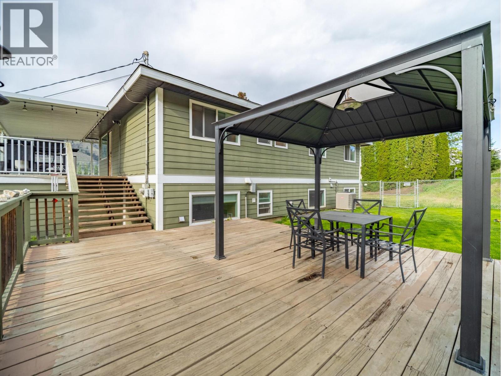 588 DURANGO Drive, Kamloops