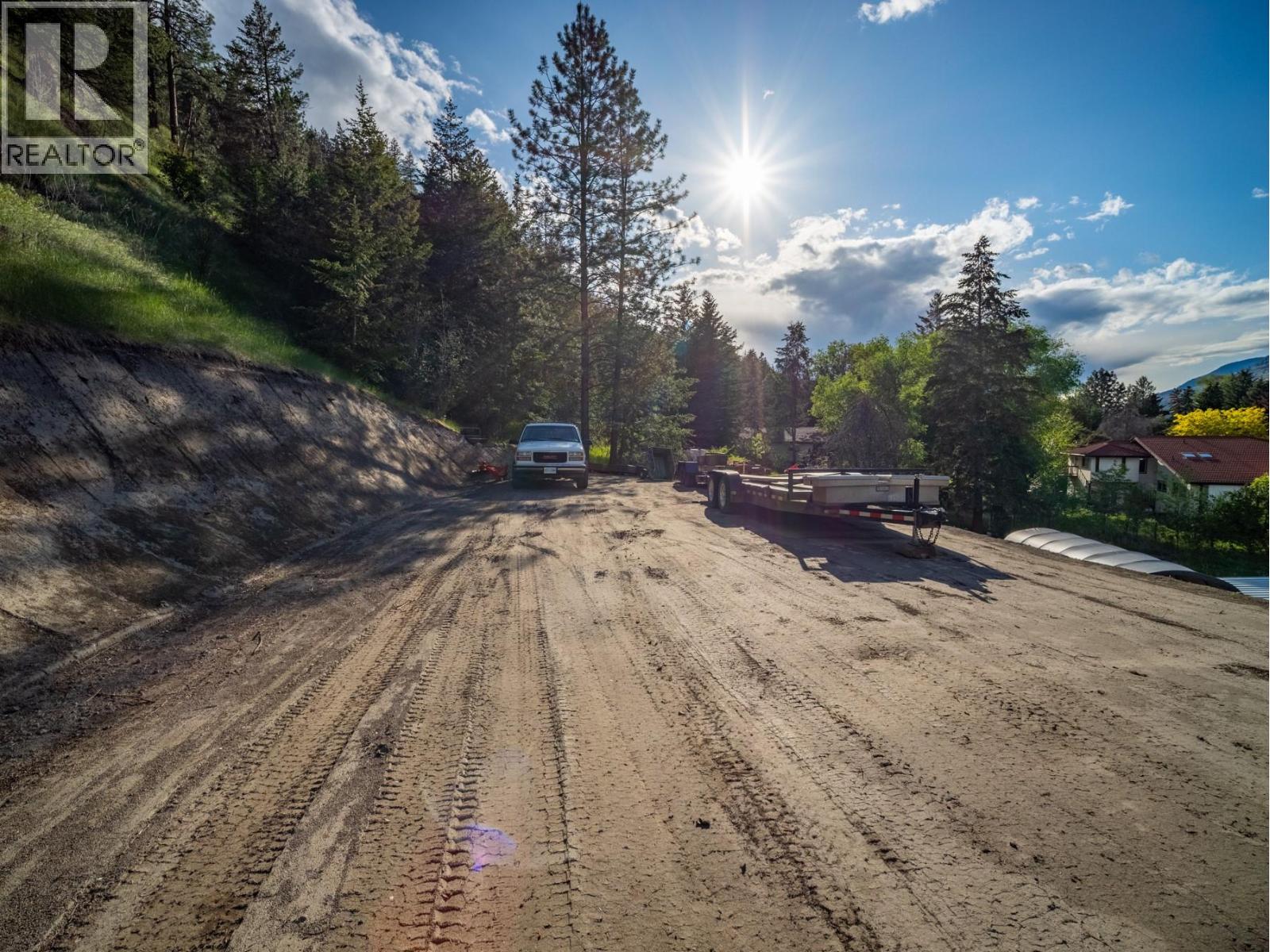 588 DURANGO Drive, Kamloops
