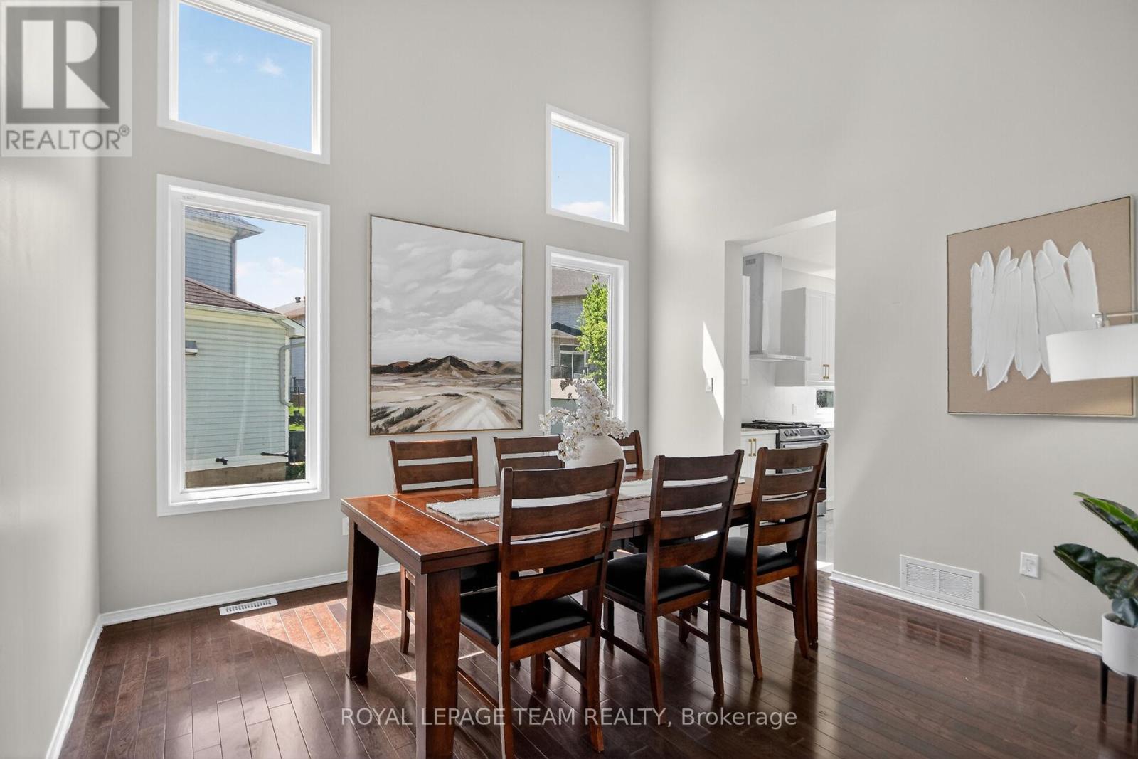 121 MUSKEGO CRESCENT - 13