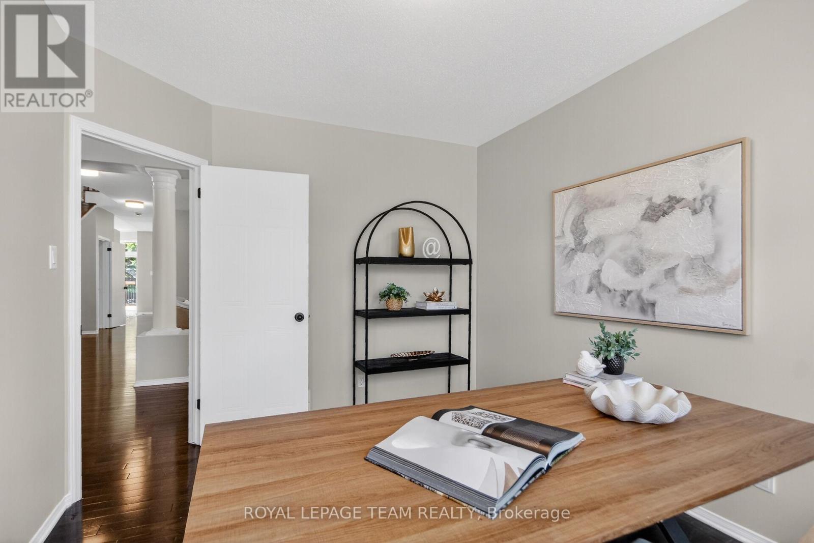 121 MUSKEGO CRESCENT - 6