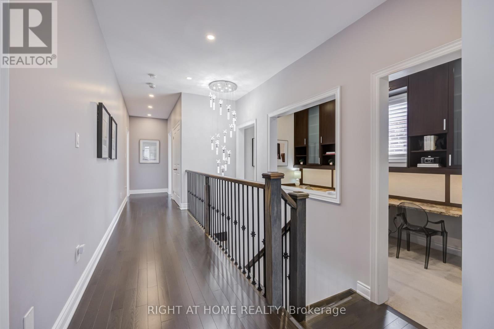 12 LABRIOLA COURT - 15