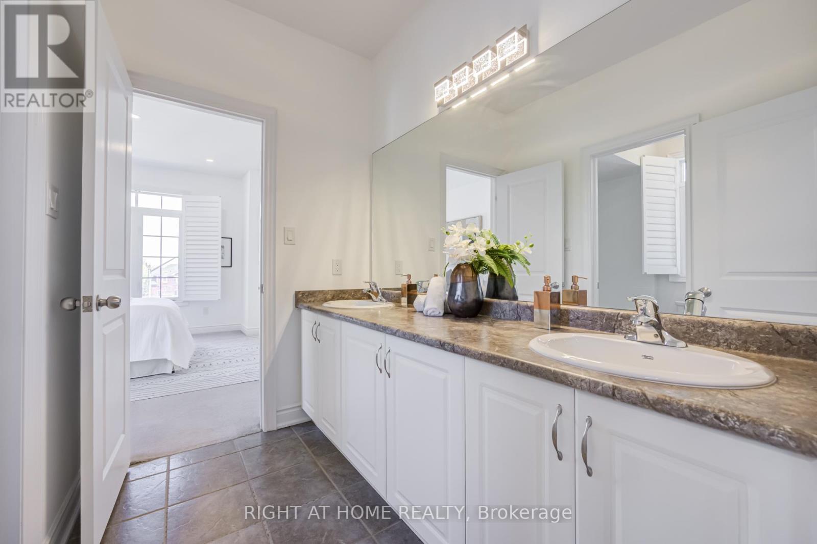 12 LABRIOLA COURT - 21
