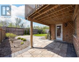 12 Labriola Court, Whitby, ON L1R0N1 Photo 38
