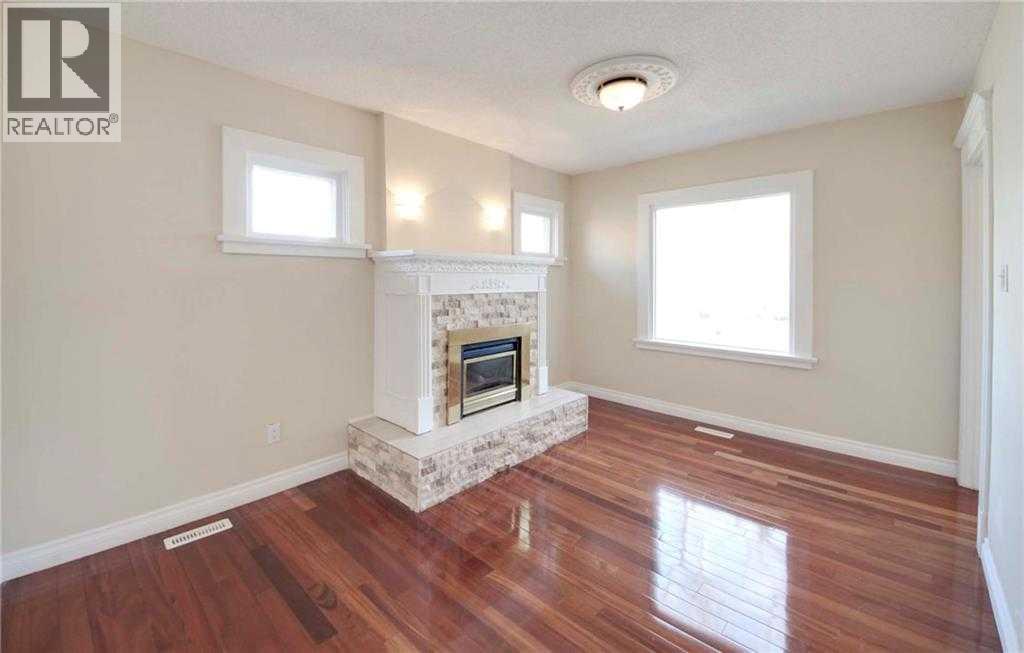 919 1 Street NW - 4