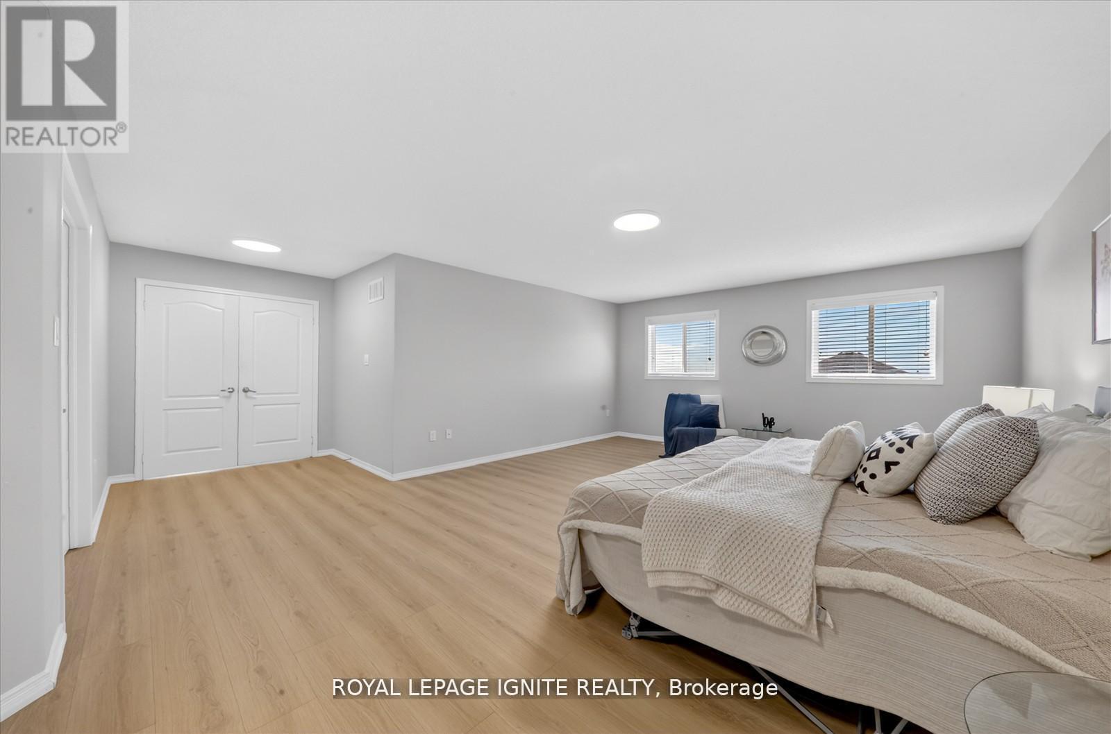 1447 BASSINGTHWAITE COURT - 22