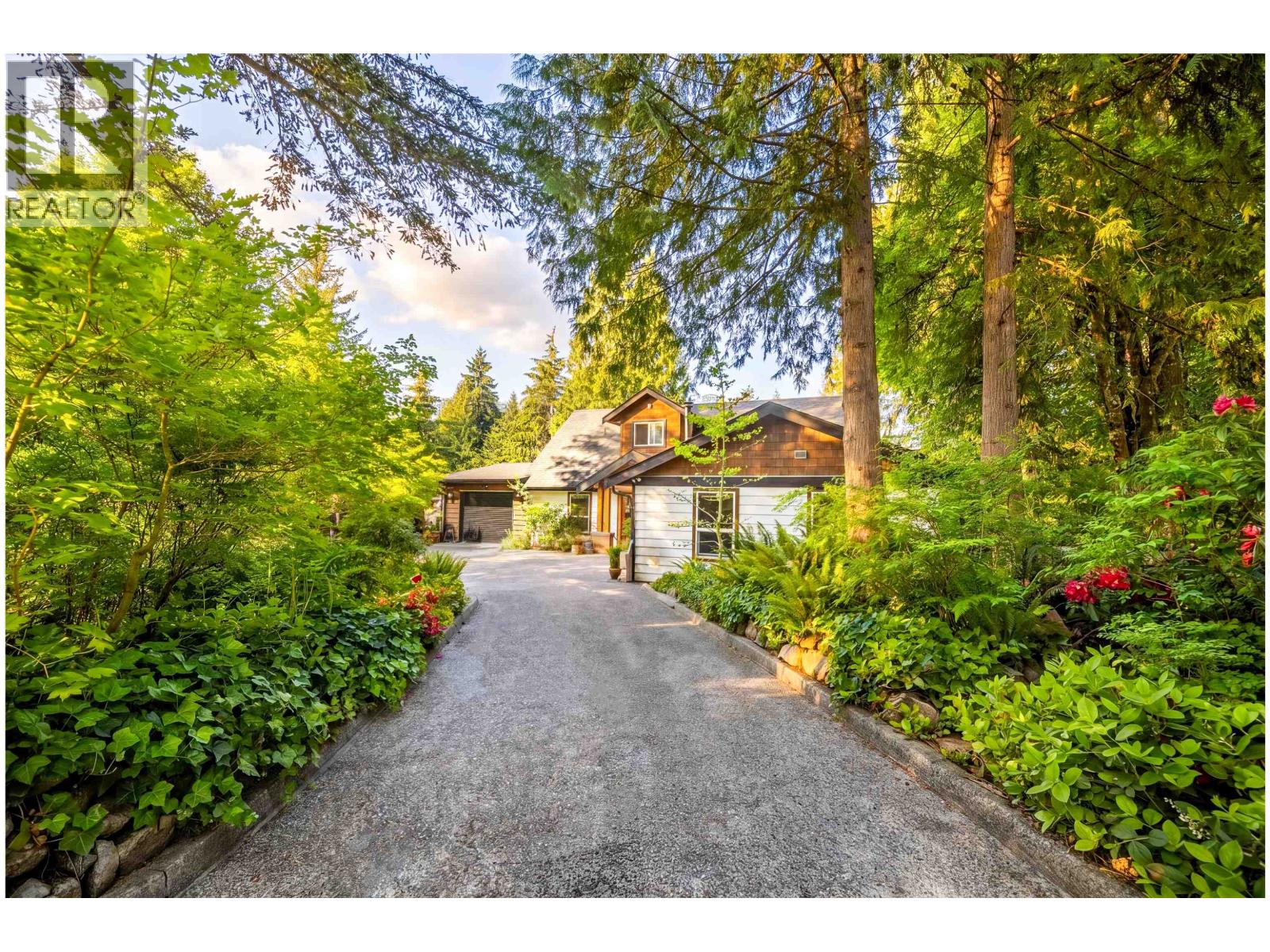 40495 N HIGHLANDS WAY, Squamish