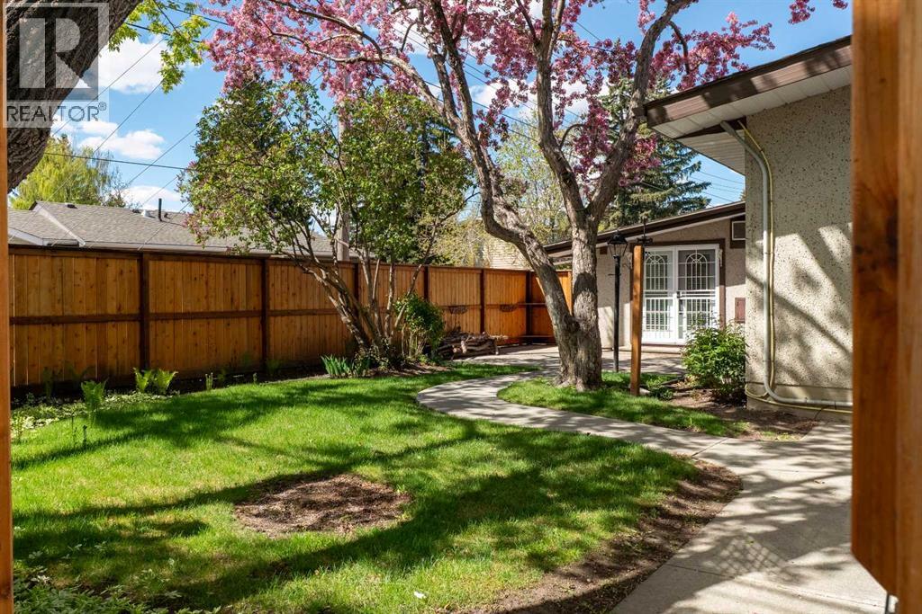 332 Wascana Crescent SE - 41