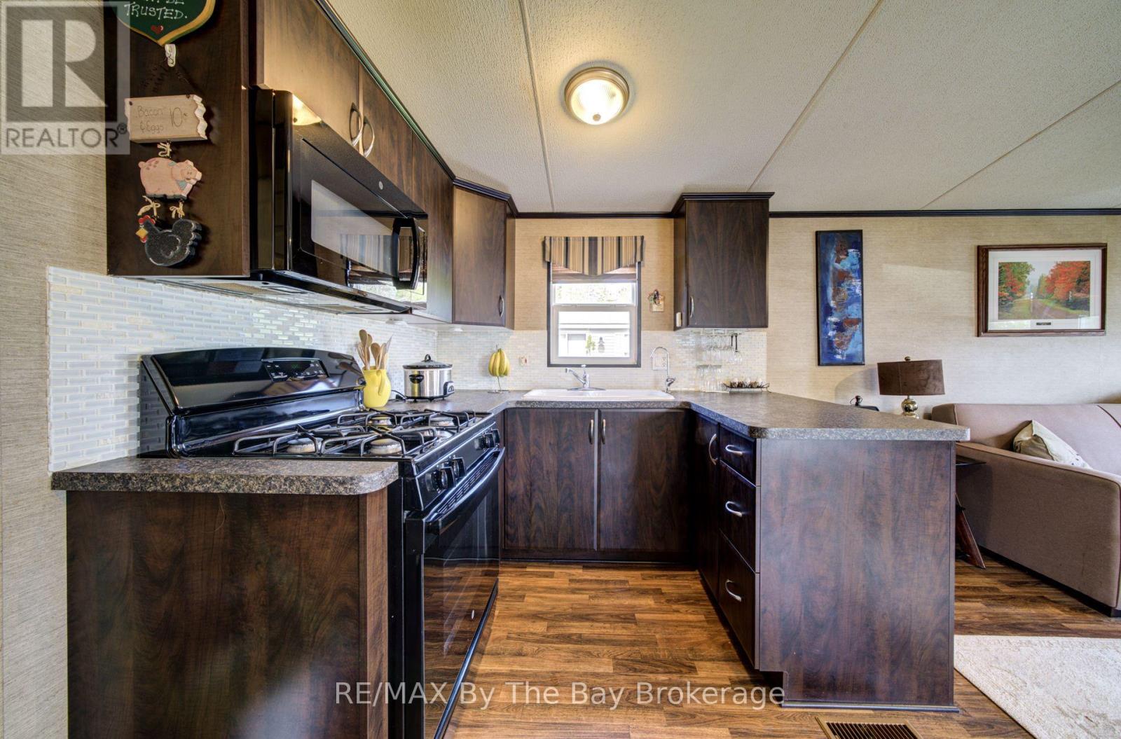 14 KENORA TRAIL - 14