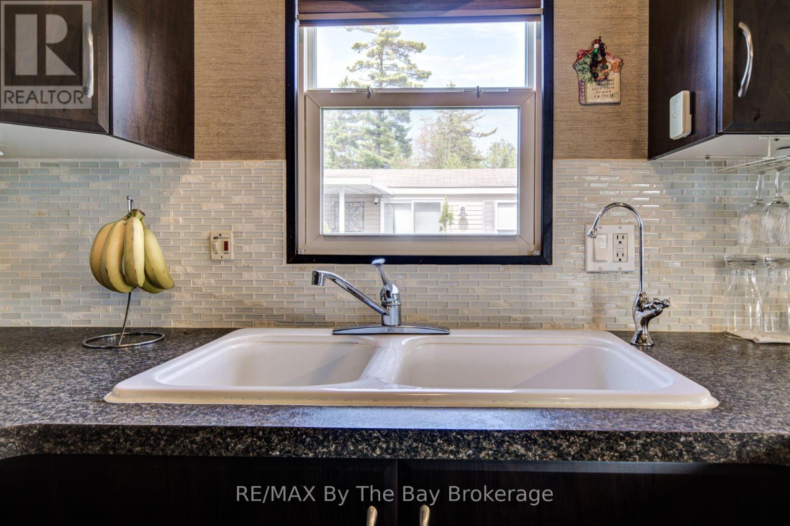 14 KENORA TRAIL - 15