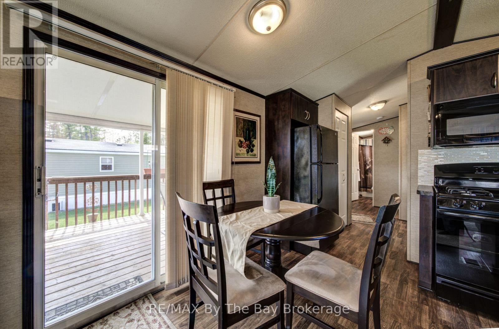 14 KENORA TRAIL - 17
