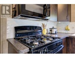14 Kenora Trail, Wasaga Beach, ON L9Z1X7 Photo 16