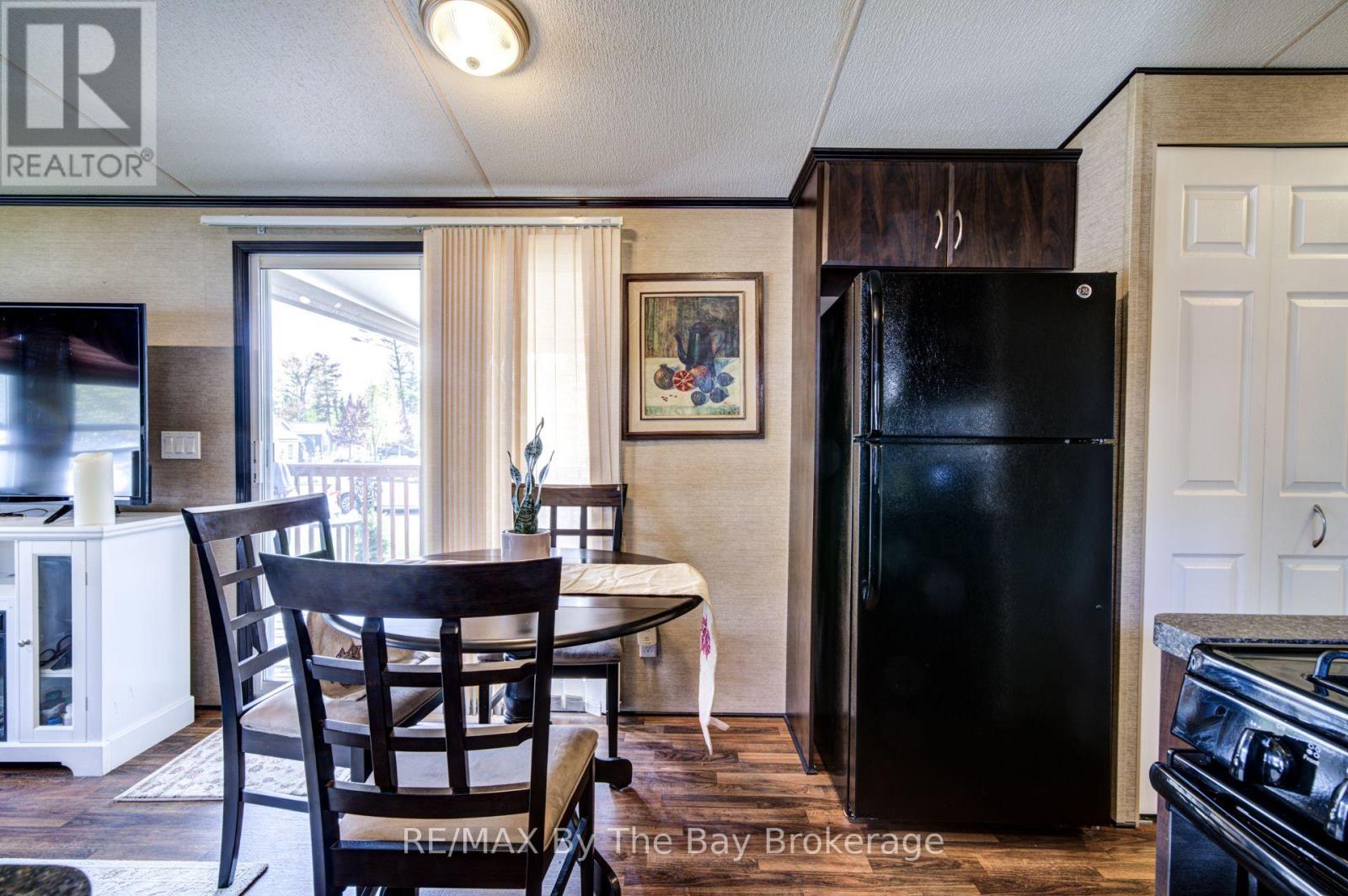 14 KENORA TRAIL - 18