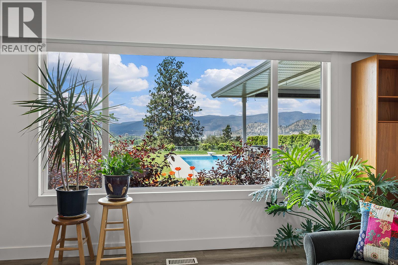  650 Dougall Road South, Kelowna