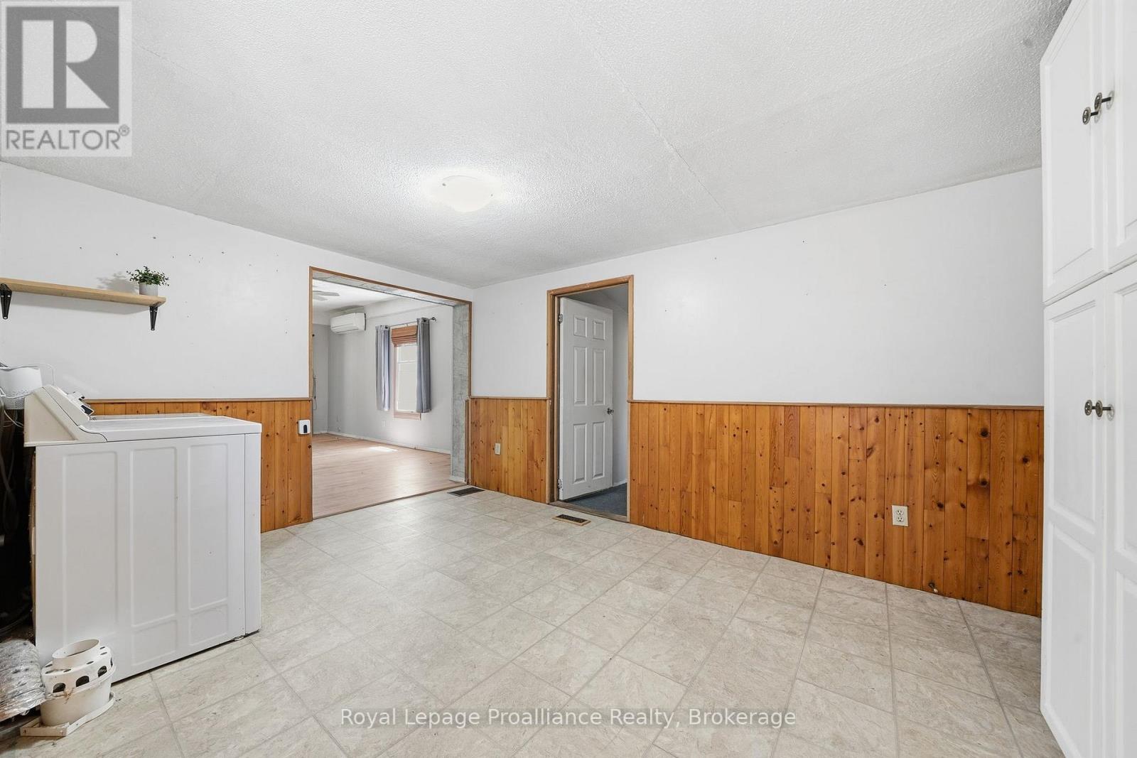 252 SIDNEY STREET - 17