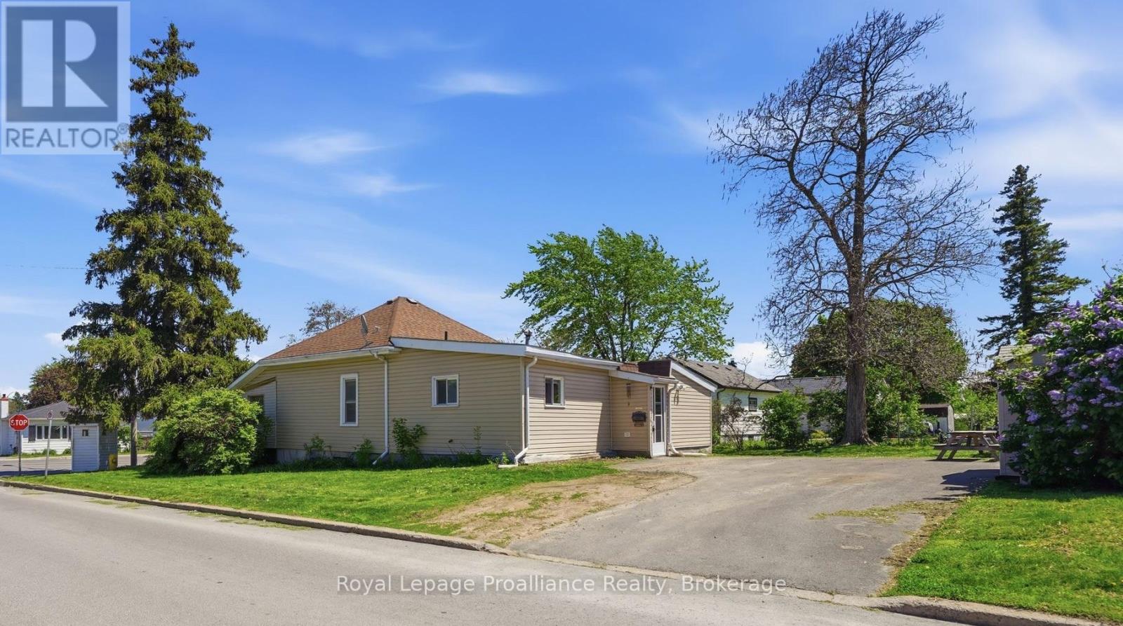 252 SIDNEY STREET - 7