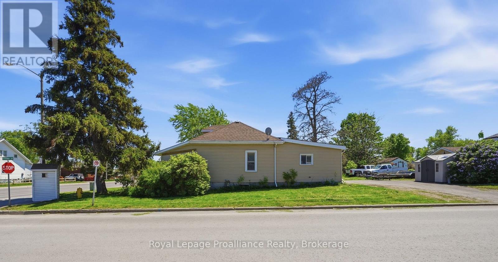 252 SIDNEY STREET - 8